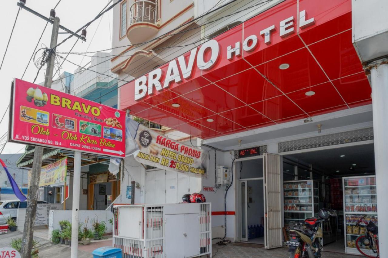 เรดดอร์ซ แอท โฮเต็ล บราโว ปันไต กามาลี เบาเบา Hotel Baubau ภายนอก รูปภาพ